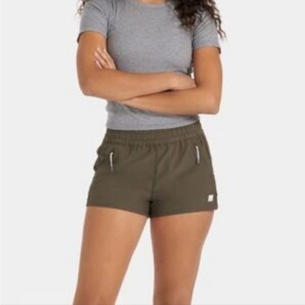 Vuori Dash Shorts